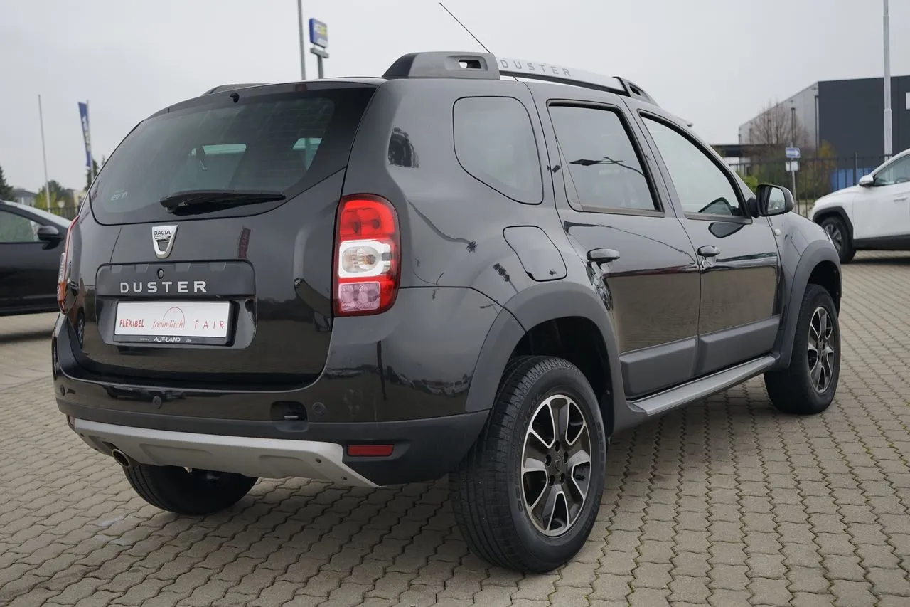 Dacia Duster 1.6i Urban Explorer Navi...  Image 4