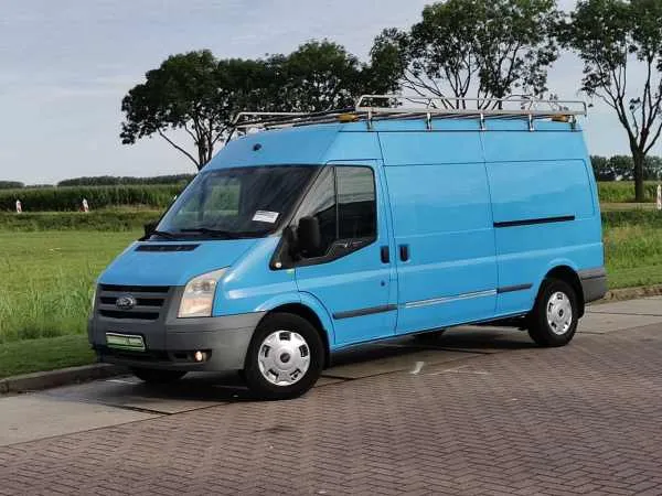 Ford Transit Image 2